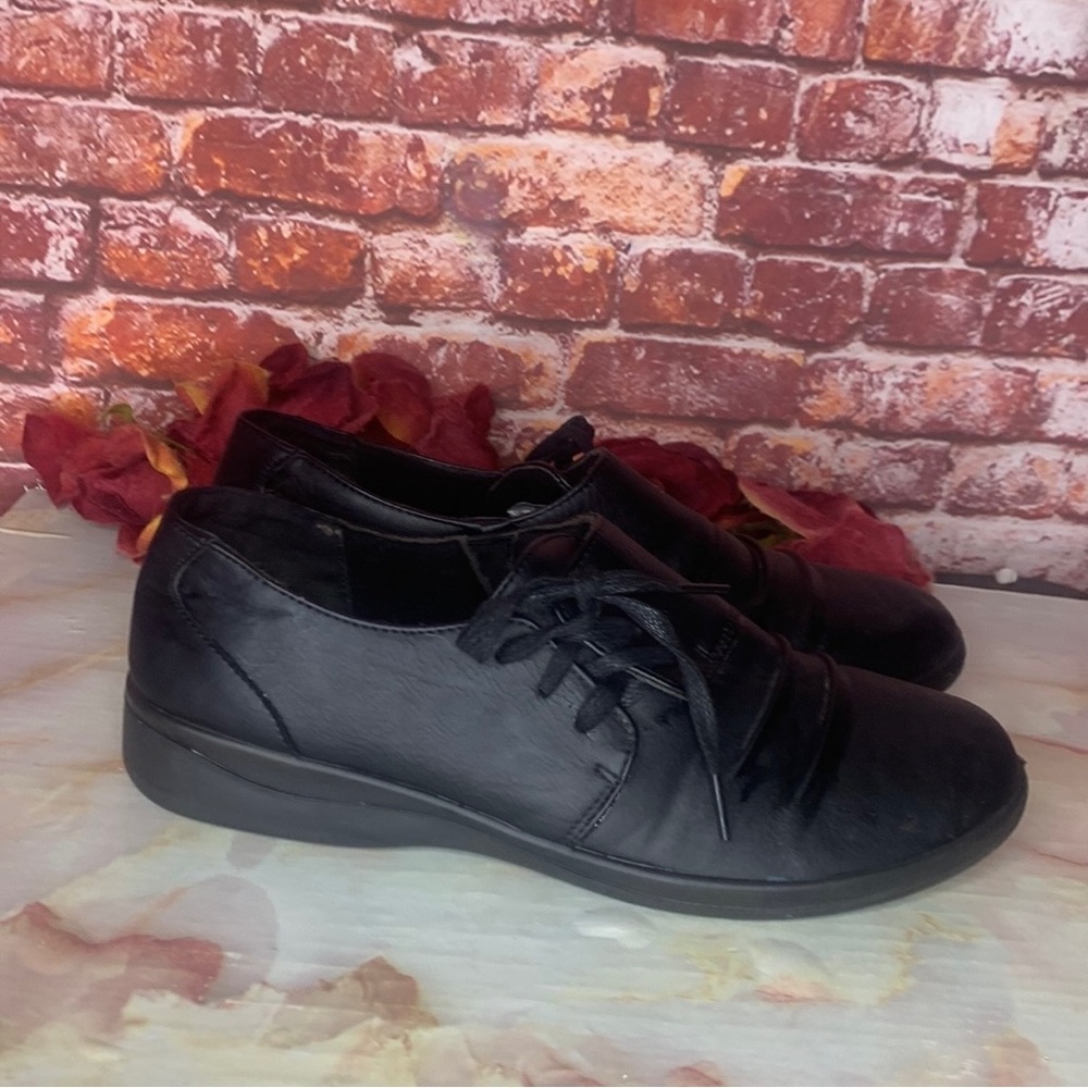 Harborsides Black Memory Foam Round Toe Side Lace Up Loafers - Picture 3 of 10